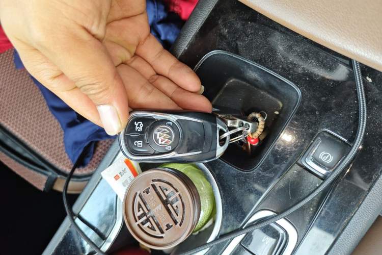 Used Buick Regal 2022 552T Smart Edition Vehicle Key
