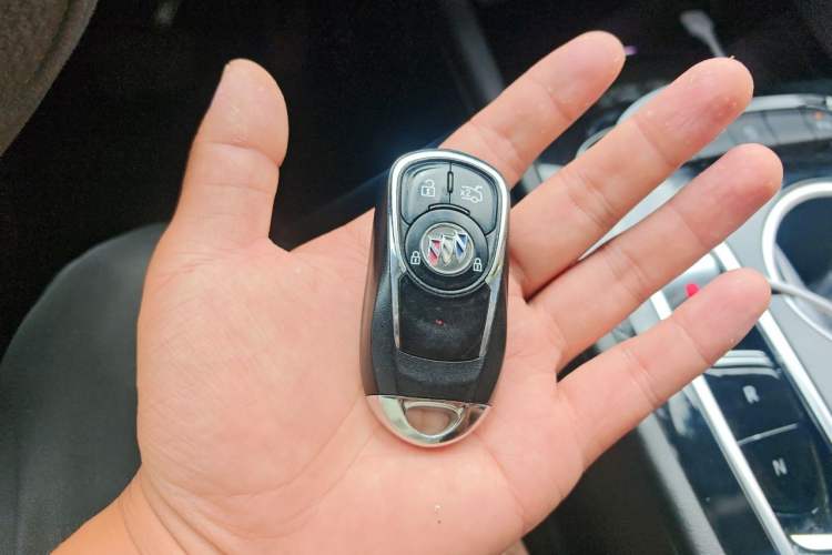 Used Buick Regal 2022 552T Smart Edition Vehicle Key