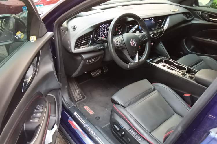 Used Buick Regal 2022 GS Prestige Model Driver Seat