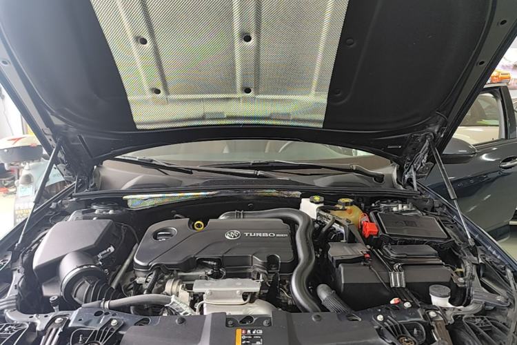 Used Buick Regal 2022 552T Smart Edition Engine Bay