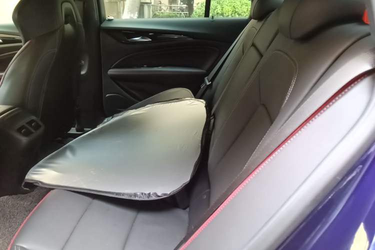 Used Buick Regal 2022 GS Prestige Model Left Rear Seat