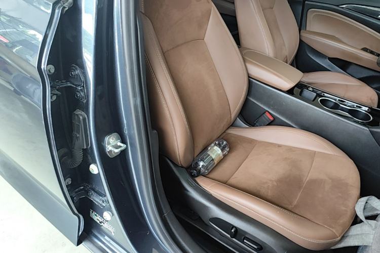 Used Buick Regal 2022 552T Smart Edition Right Front Seat