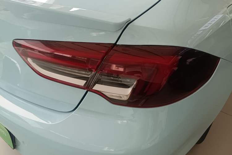 Used Buick Regal 2022 552T Smart Edition Right Rear Taillight