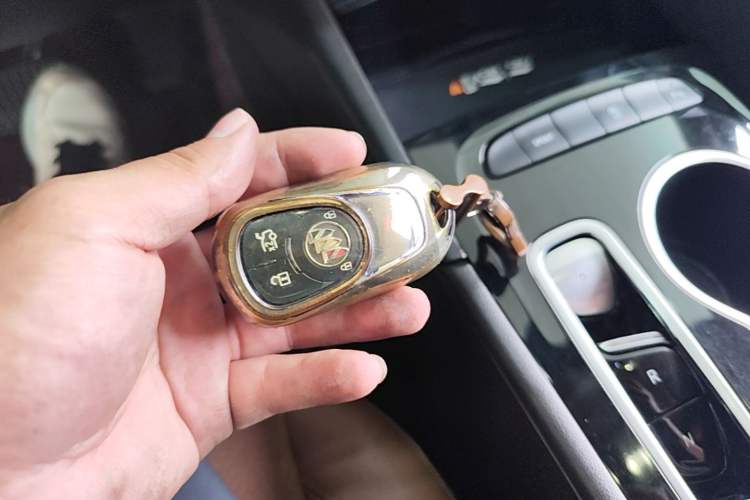 Used Buick Regal 2022 552T Smart Edition Vehicle Key