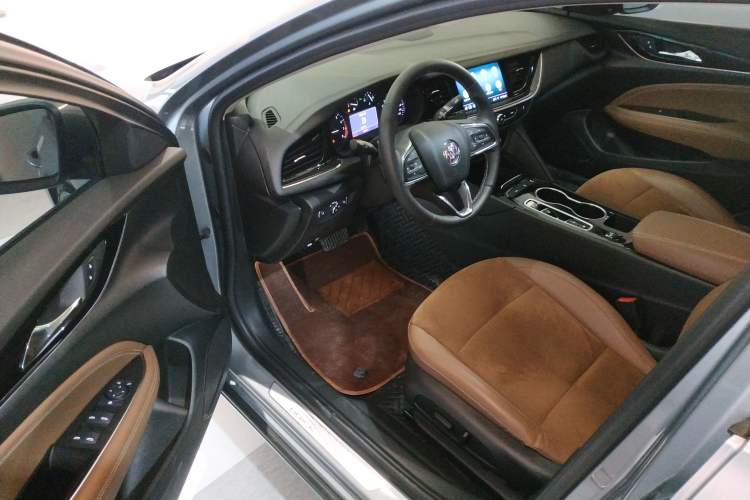 Used Buick Regal 2022 552T Smart Edition Driver Seat