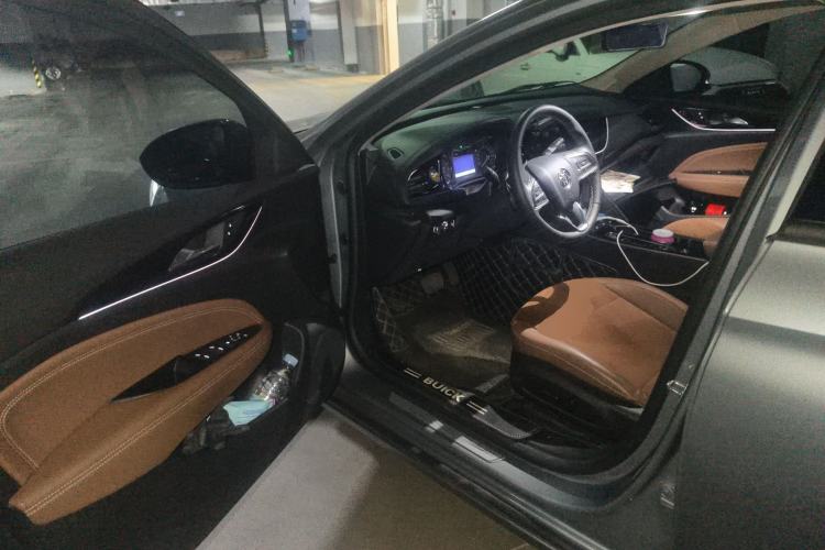Used Buick Regal 2022 552T Smart Edition Driver Seat