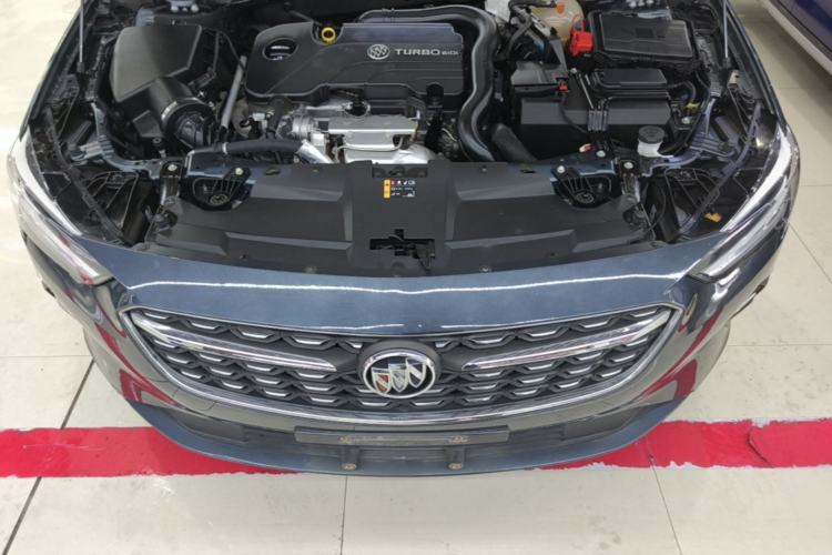 Used Buick Regal 2022 552T Smart Edition Engine Bay