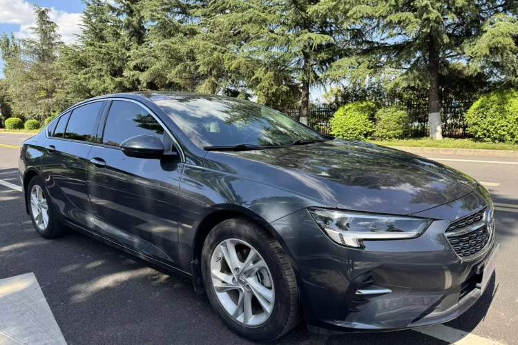 Used Buick Regal 2022 552T Smart Edition Exterior 2