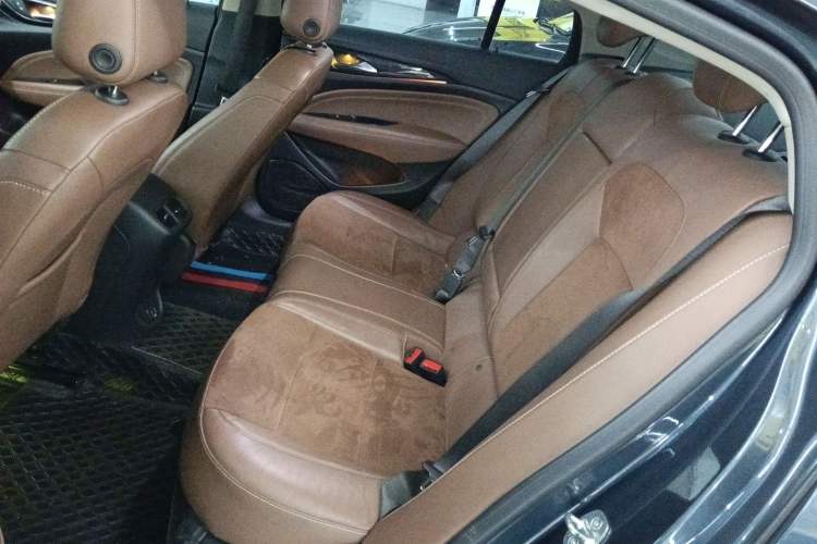 Used Buick Regal 2022 552T Smart Edition Left Rear Seat