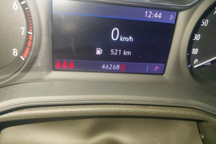 Used Buick Regal 2022 552T Smart Edition Odometer Close Up