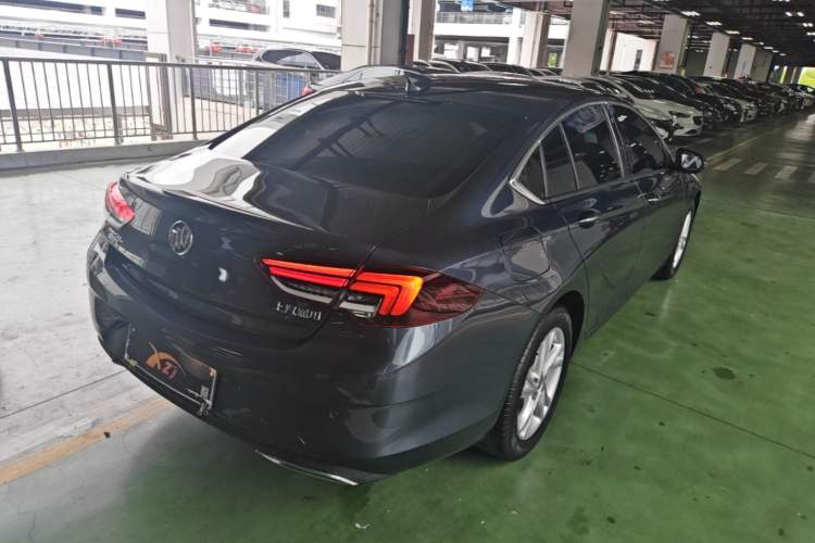 Used Buick Regal 2022 552T Smart Edition Rear Right 45 Deg