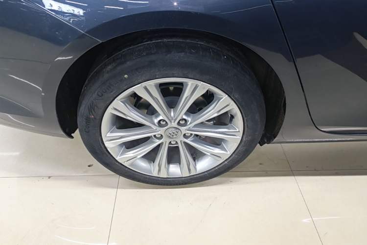 Used Buick Regal 2022 652T Smart Enjoyment Version Right Rear Wheel Hub