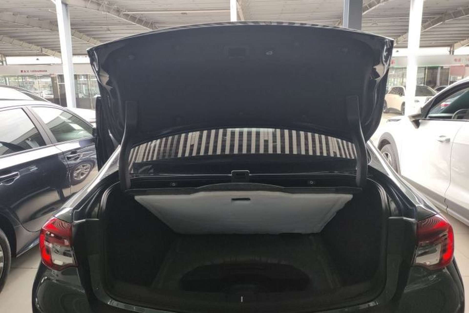 Used Buick Regal 2022 552T Smart Edition Trunk