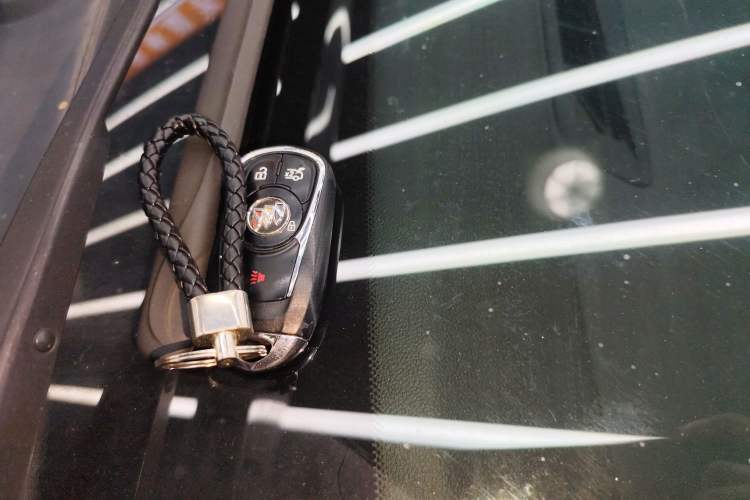 Used Buick Regal 2022 552T Smart Edition Vehicle Key