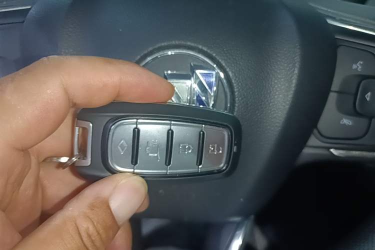 Used Buick Regal 2022 552T Smart Edition Vehicle Key