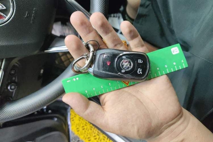 Used Buick Regal 2022 552T Smart Edition Vehicle Key