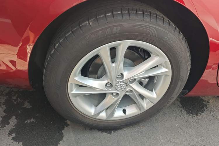 Used Buick Regal 2022 552T Smart Edition Right Rear Wheel Hub