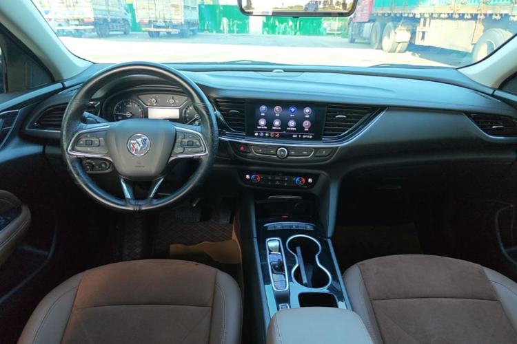 Used Buick Regal 2022 552T Smart Edition Center Console