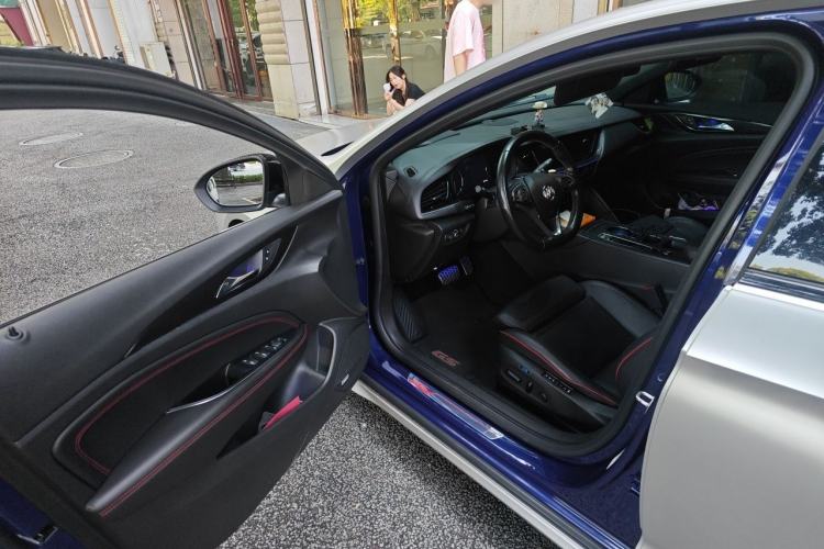 Used Buick Regal 2022 GS Prestige Model Driver Seat