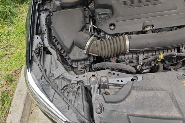 Used Buick Regal 2022 652T Smart Enjoyment Version Engine Bay Right