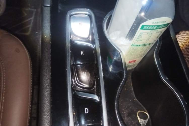 Used Buick Regal 2022 552T Smart Edition Gear Lever