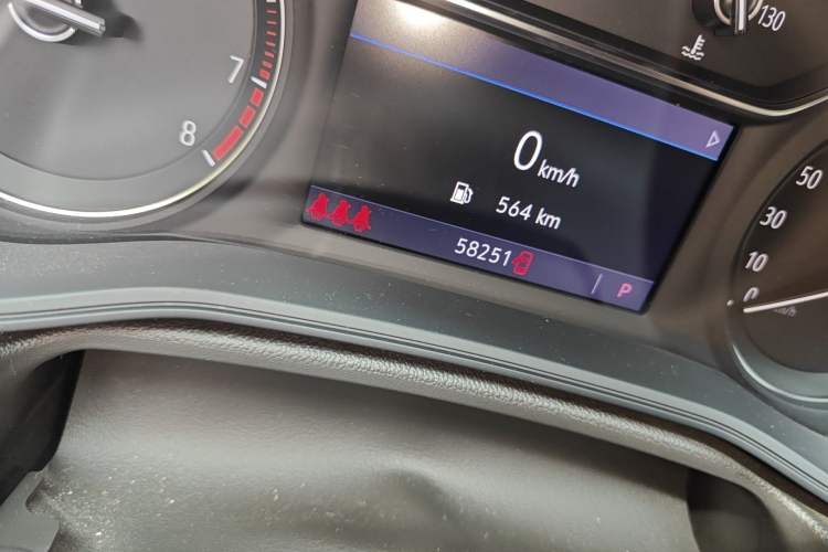 Used Buick Regal 2022 652T Smart Enjoyment Version Odometer Close Up