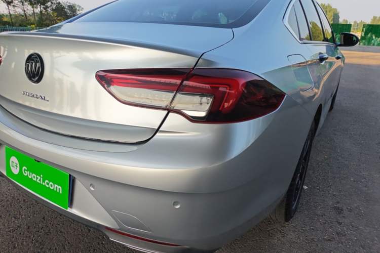 Used Buick Regal 2022 552T Smart Edition Right Rear Taillight