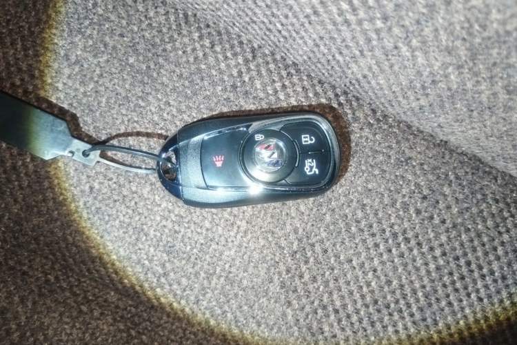 Used Buick Regal 2022 552T Smart Edition Vehicle Key