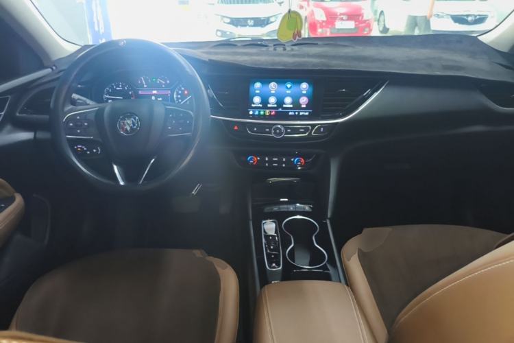 Used Buick Regal 2022 552T Smart Edition Center Console