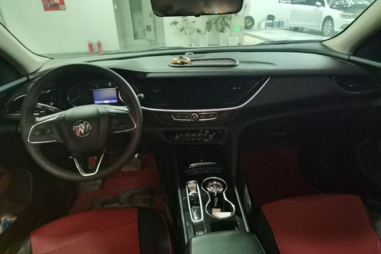 Used Buick Regal 2022 552T Smart Edition Center Console