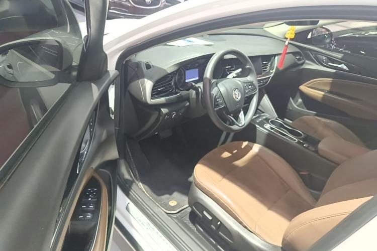 Used Buick Regal 2022 552T Smart Edition Driver Seat