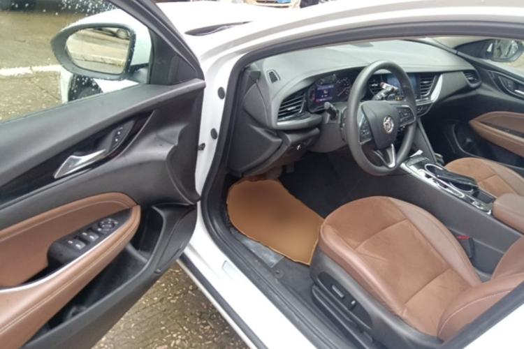 Used Buick Regal 2022 552T Smart Edition Driver Seat