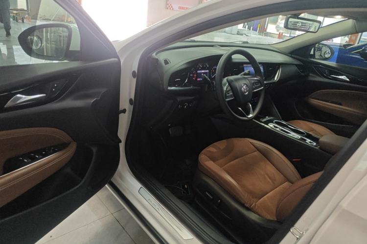 Used Buick Regal 2022 552T Smart Edition Driver Seat