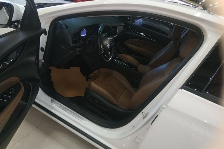 Used Buick Regal 2022 552T Smart Edition Driver Seat