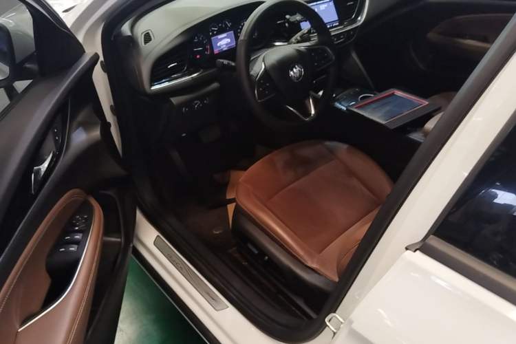 Used Buick Regal 2022 552T Smart Edition Driver Seat