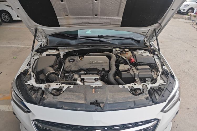 Used Buick Regal 2022 552T Smart Edition Engine Bay