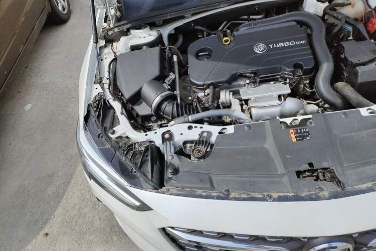 Used Buick Regal 2022 552T Smart Edition Engine Bay Right