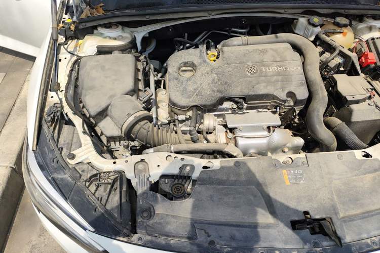 Used Buick Regal 2022 552T Smart Edition Engine Bay Right