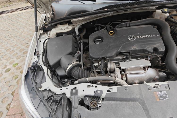 Used Buick Regal 2022 552T Smart Edition Engine Bay Right