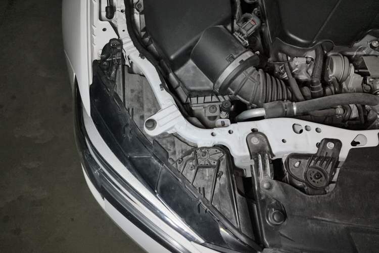 Used Buick Regal 2022 552T Smart Edition Engine Bay Right