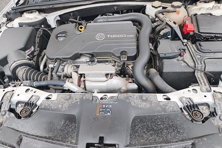 Used Buick Regal 2022 552T Smart Edition Engine Bay