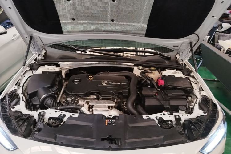 Used Buick Regal 2022 552T Smart Edition Engine Bay