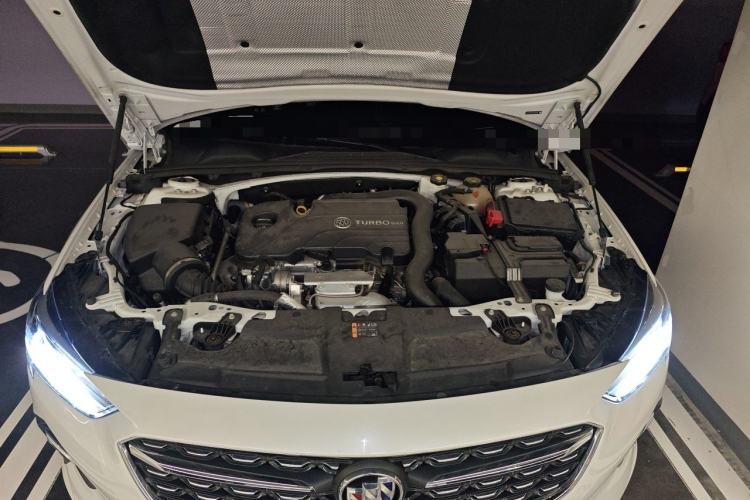 Used Buick Regal 2022 552T Smart Edition Engine Bay
