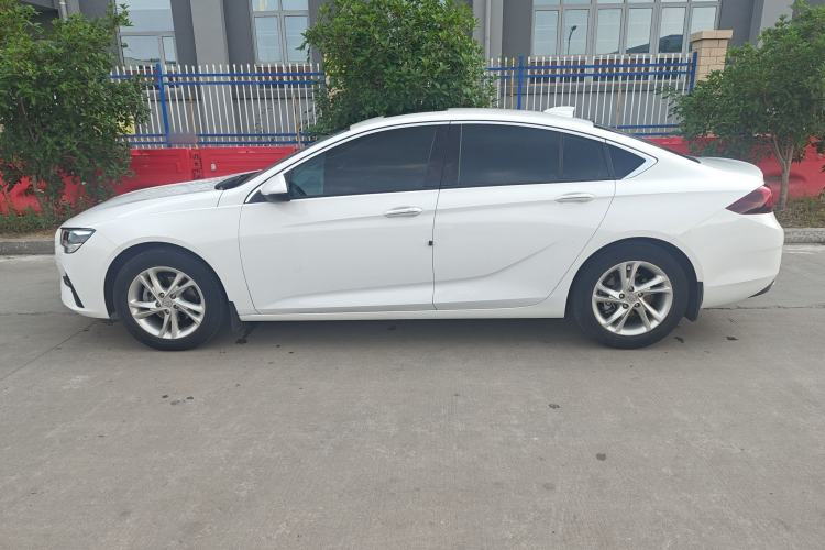 Used Buick Regal 2022 552T Smart Edition Exterior 1