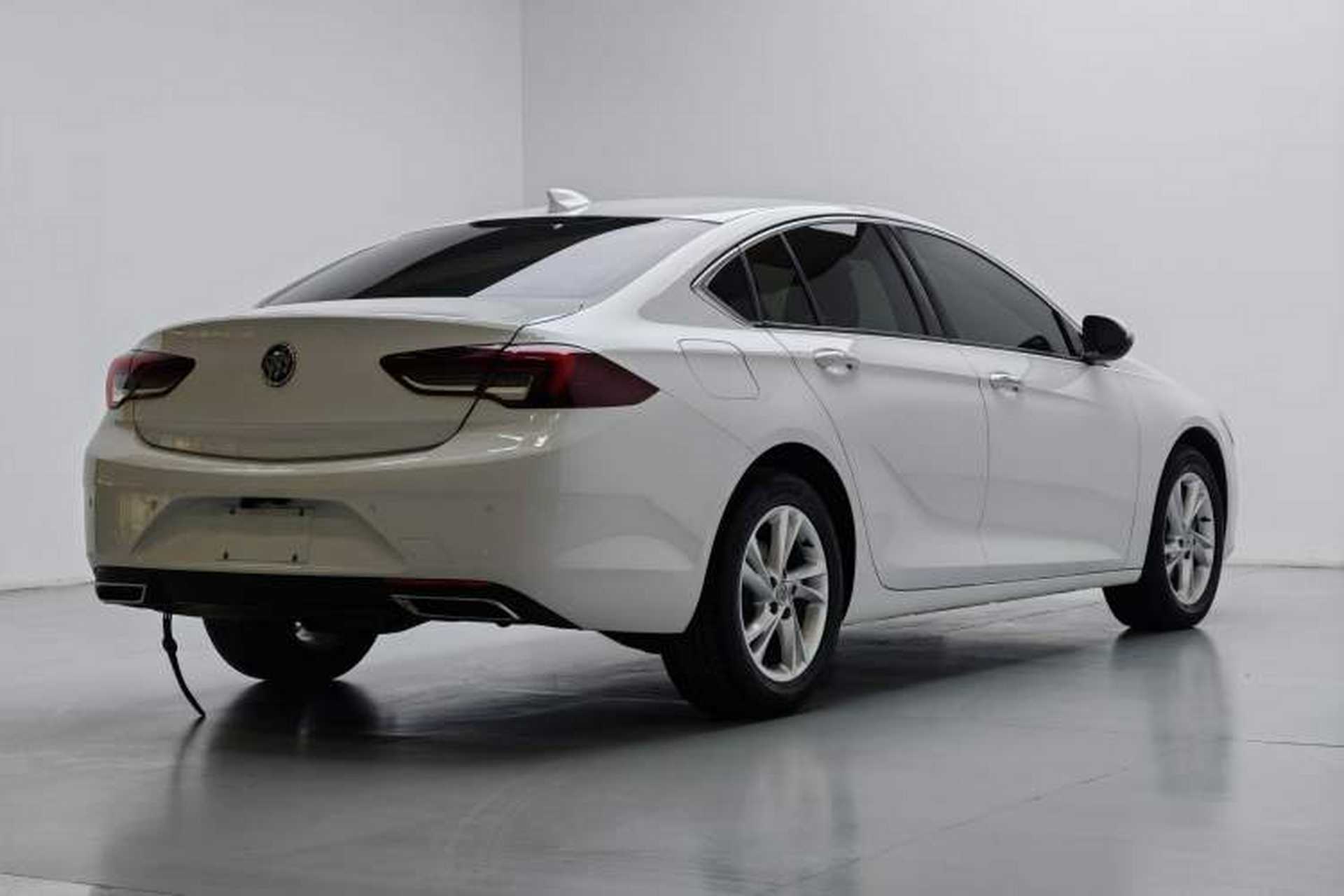 Used Buick Regal 2022 552T Smart Edition Exterior 4
