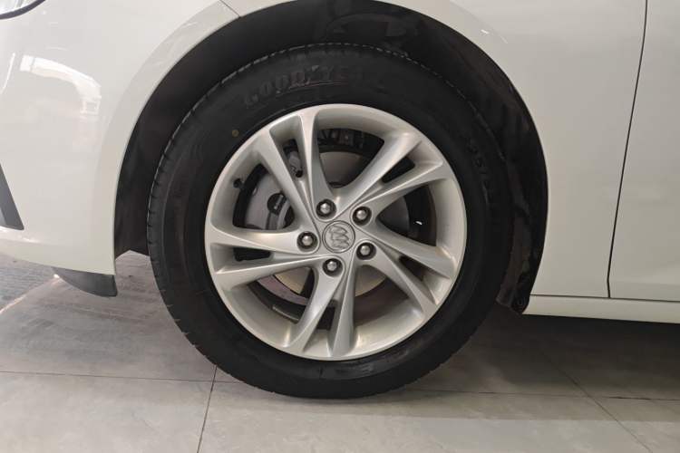 Used Buick Regal 2022 552T Smart Edition Exterior 4