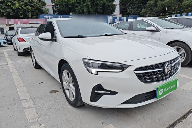 Used Buick Regal 2022 552T Smart Edition Front Right 45 Deg