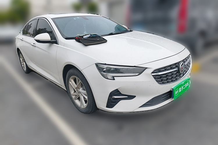 Used Buick Regal 2022 552T Smart Edition Front Right 45 Deg
