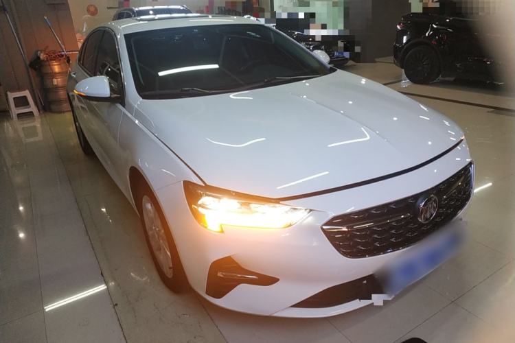 Used Buick Regal 2022 552T Smart Edition Front Right 45 Deg