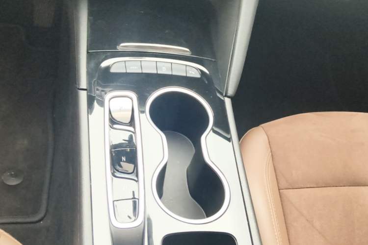 Used Buick Regal 2022 552T Smart Edition Gear Lever